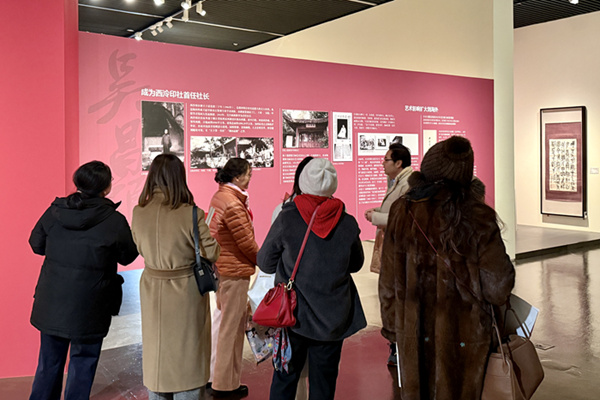 首个“非遗春节”,中华艺术宫里的浓浓艺术年味