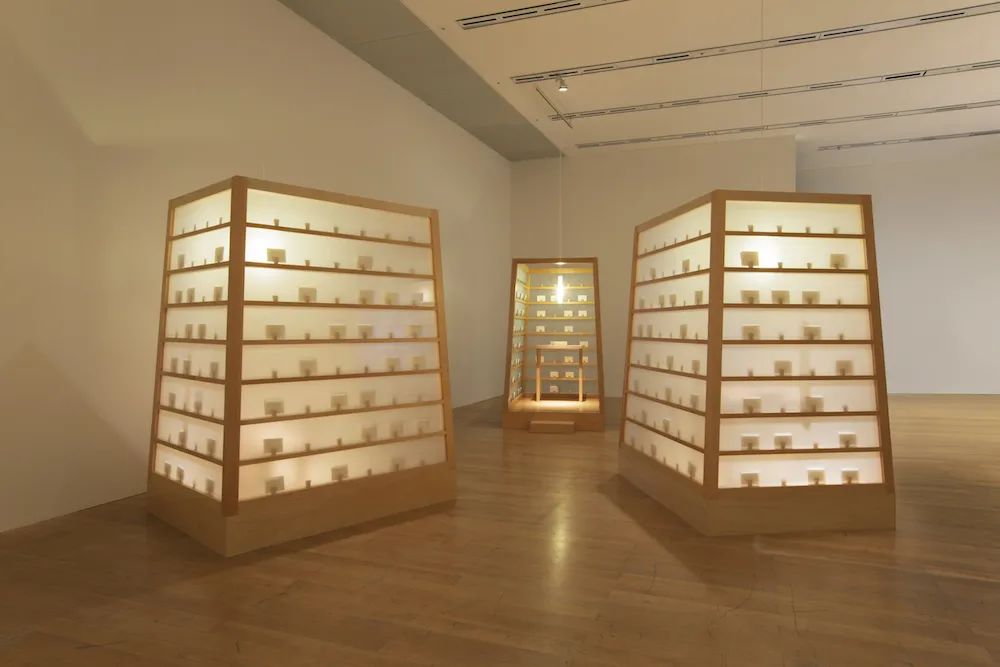 与《如沙的格尔尼卡》在M+相遇,在无常与循环中生发信任与关怀