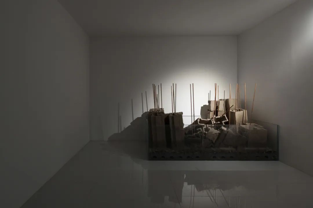 今天,我们需要什么样的年轻艺术家?他们需要怎样的实验空间?