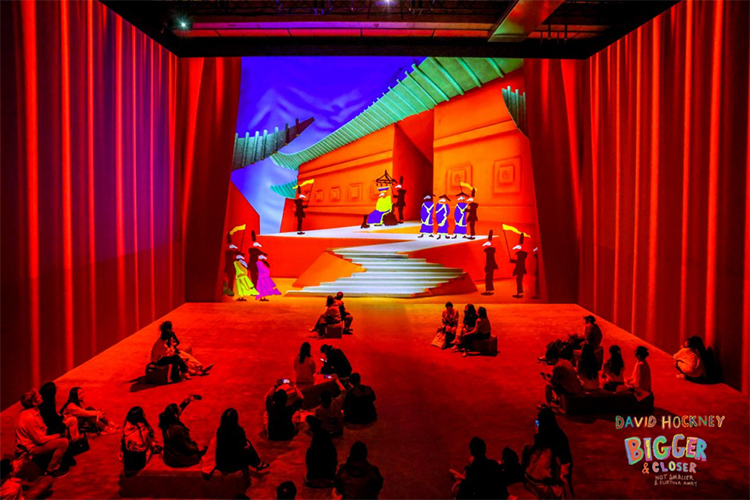 更大,更近:大卫·霍克尼最大规模沉浸式艺术展登陆上海