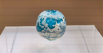 清凉剔透 流光溢彩——淄博琉璃艺术竟然这么美！