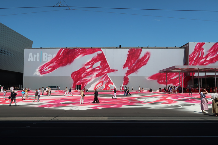 第55届巴塞尔艺术展:身临“意象无限”,纵览多元视野