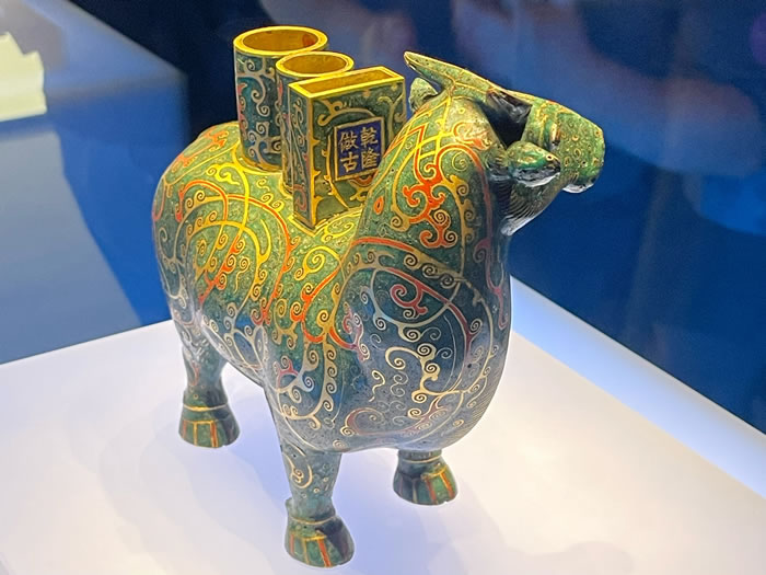 “达古今之宜——清代宫廷设计潮流” 展:在古物新韵中解码传统与创新