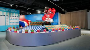 在不同艺术小镇遇见“龙虾先生”：艺术潮汐里的波普主义哲学