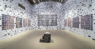 赵与林首个个展“即使它看起来像草”有边空间开幕