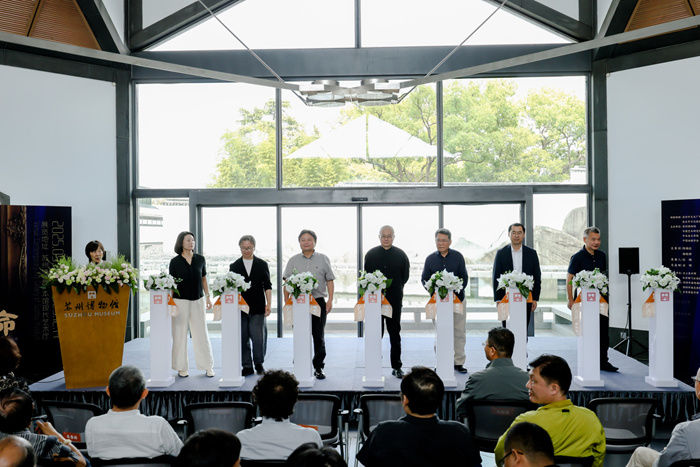 跨越20年 59件力作:杨飞云油画苏博绽放“丰盛生命”