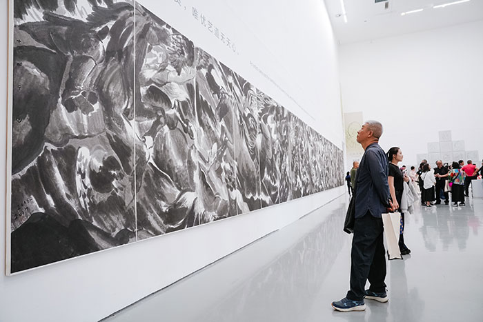 “心向天宇——刘巨德艺术作品展”在今日美术馆开幕