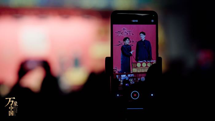 一把小折扇 何以藏乾坤?