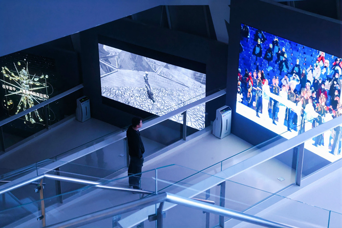 天地人机——中国(杭州)艺术与科技国际双年展举行