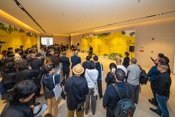 广州影像三年展2025：在算法时代，重塑视觉感知的生态图谱