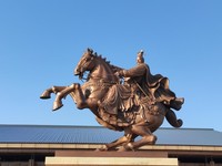 梅一随笔：春日载阳，有鸣仓庚