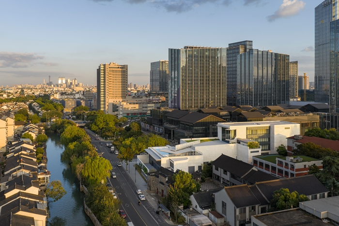 苏州再添一座美术馆，安藤忠雄设计H+美术馆首展“心游万象”