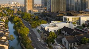 苏州再添一座美术馆，安藤忠雄设计H+美术馆首展“心游万象”