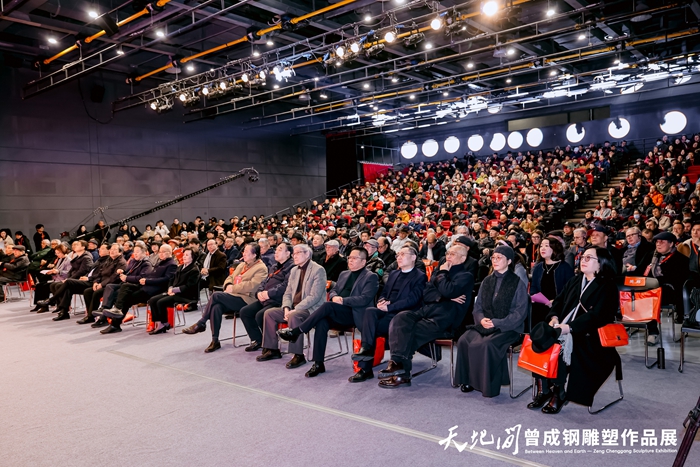 40余载“精神塑形”首次大型个展 “天地间”曾成钢雕塑作品展上海开幕